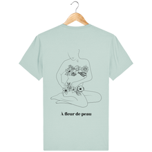 Load image into Gallery viewer, Tee Shirt Unisexe 100% Bio A FLEUR DE PEAU by Logane Lambert
